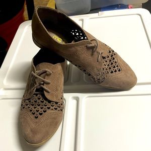 Tan suede lace up shoes